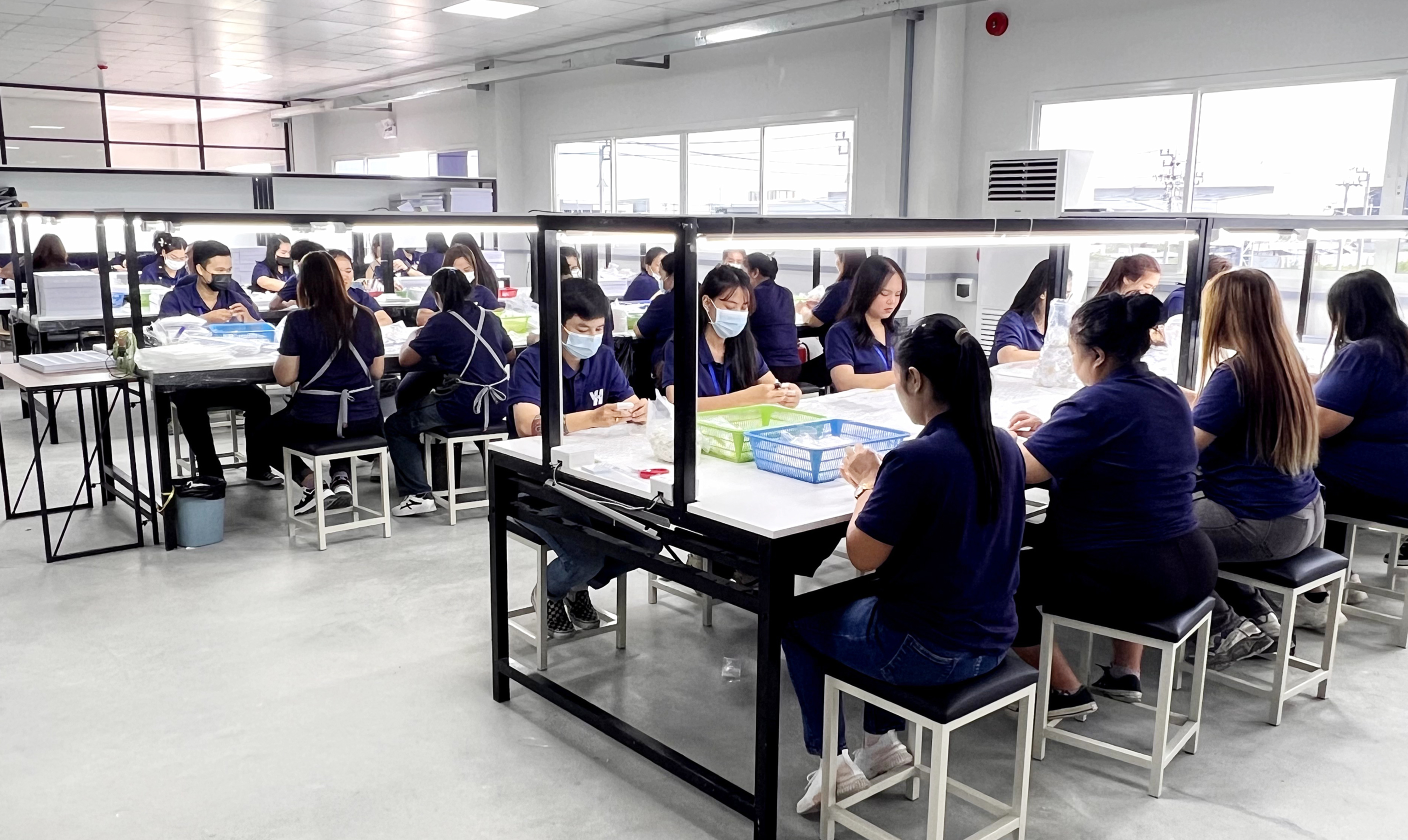 泰國(guó)生(shēng)産車(chē)間(jiān)